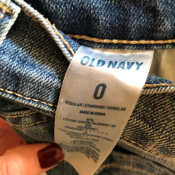 Old Navy boyfriend fit jeans! - Picture 6 of 6
